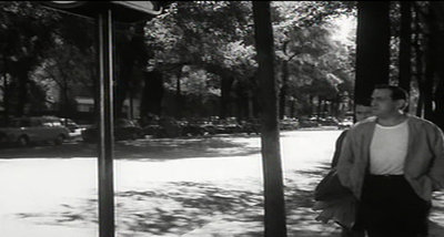 08 - 125 rue montmartre.jpg (137.1 Kio) Vu 18786 fois Pascal et Didier devant l'arrêt de bus