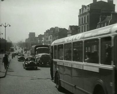 Gas-oil 002-Maisons Alfort.jpg (89.19 Kio) Vu 12359 fois extrait du film:<br />"Gas-Oil"