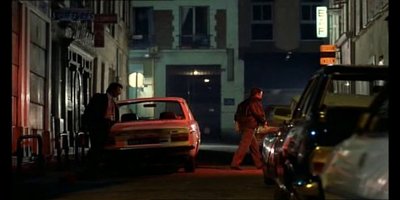 Marginal002.jpg (28.67 Kio) Vu 7856 fois extrait du film:<br />"Le Marginal"