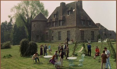 Gros salaires001.jpg (48.97 Kio) Vu 10366 fois extrait du film:<br />"Que les gros salaires lèvent le doigt"