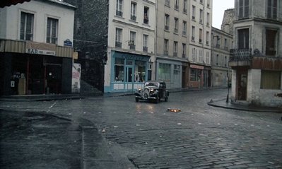 Klein003.jpg (111.66 Kio) Vu 36666 fois extrait du film "M. Klein"