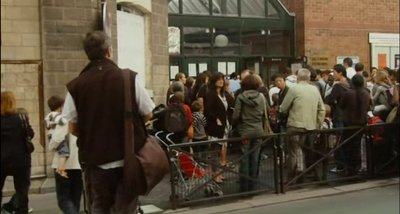 Polisse A.jpg (78.75 Kio) Vu 12275 fois extrait du film :<br />"Polisse"