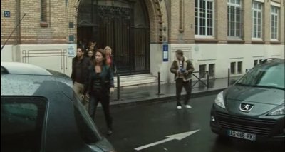 35 rue du plateau 75009.jpg (73.13 Kio) Vu 12275 fois extrait du film :<br />"Polisse"