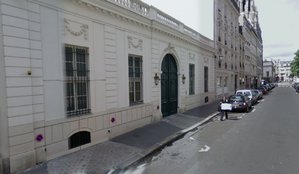 13 rue Las Cases Paris07.jpg (59.47 Kio) Vu 8510 fois même endroit de nos jours