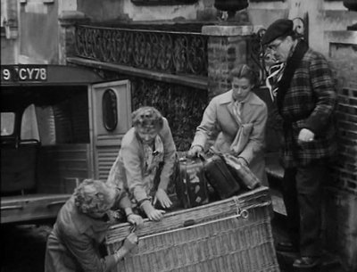 Die Teuflischen001.jpg (118.25 Kio) Vu 9341 fois Extrait du film:<br />"Les Diaboliques"