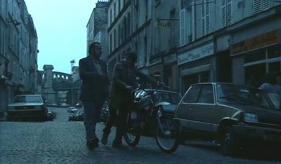 rue de chartres 003.jpg (77.27 Kio) Vu 18685 fois Extrait du film:<br />"Tchao Pantin"