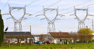 Pylônes et lignes électriques à Dunkerque (FR - 59)
