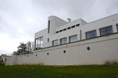 Villa Paul Poiret 32, rue d'Apremont 78250 MEZY-SUR-SEINE.jpg