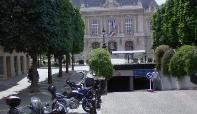place de la république 92300 Levallois Perret.jpg