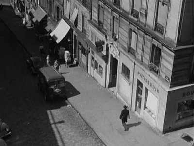 extrait du film:<br />&quot;Papa, maman, la bonne et moi&quot;