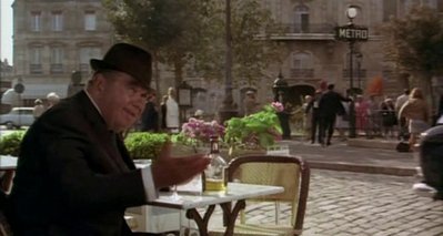 extrait du film:<br />&quot;la folle de Chaillot&quot;