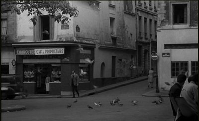 Der Krieg ist vorbei-div000.jpg (56.47 Kio) Vu 9485 fois Extrait du film:<br />"La guerre est finie"