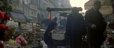 extrait du film:<br />&quot;une femme est une femme&quot;