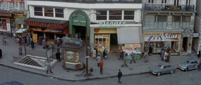 Eine Frau ist eine Frau1111.jpg (40.41 Kio) Vu 7739 fois extrait du film:<br />"une femme est une femme"