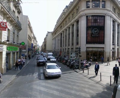 Le Monoprix des Champs Elysées, rue de la Boétie, ancien Prisunic