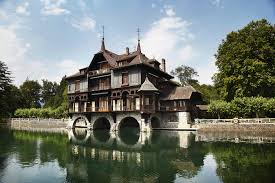 belle du seigneur villa 18 rte de Promenthou Nyon.jpg