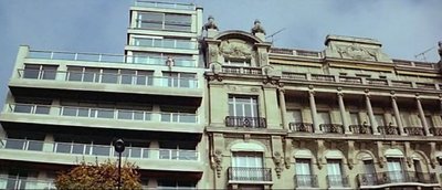 Calmos 001.jpg (93.66 Kio) Vu 8675 fois extrait du film :<br />"CALMOS"