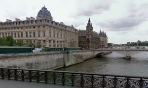 Le pont Notre-Dame