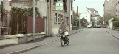 Mein Leben ist die Hölle002.jpg (70.07 Kio) Vu 6295 fois Extrait du film:<br />"Ma vie est un enfer"