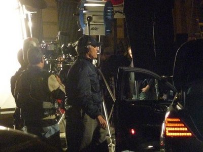 Clint.jpg (42.04 Kio) Vu 5825 fois Tournage du film:<br />Hereafter place de la Madeleine PARIS