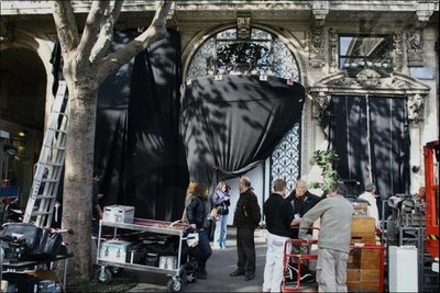 Tournage du film:<br />Hereafter place de la Madeleine PARIS