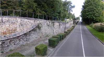 Rue Sainte Anne Jouars Pontchartrain.jpg