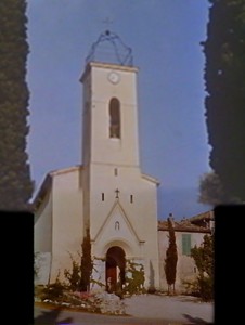 churchToLocalize.jpg (54.63 Kio) Vu 10306 fois Eglise à rechercher (Lubéron fort probable)